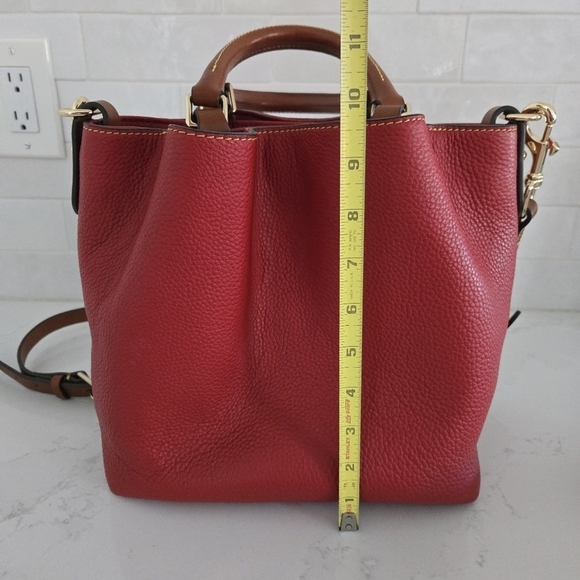 Dooney & Bourke Pebble Grain Small Barlow Shoulder Bag Leather Purse Red Tan - Picture 15 of 16